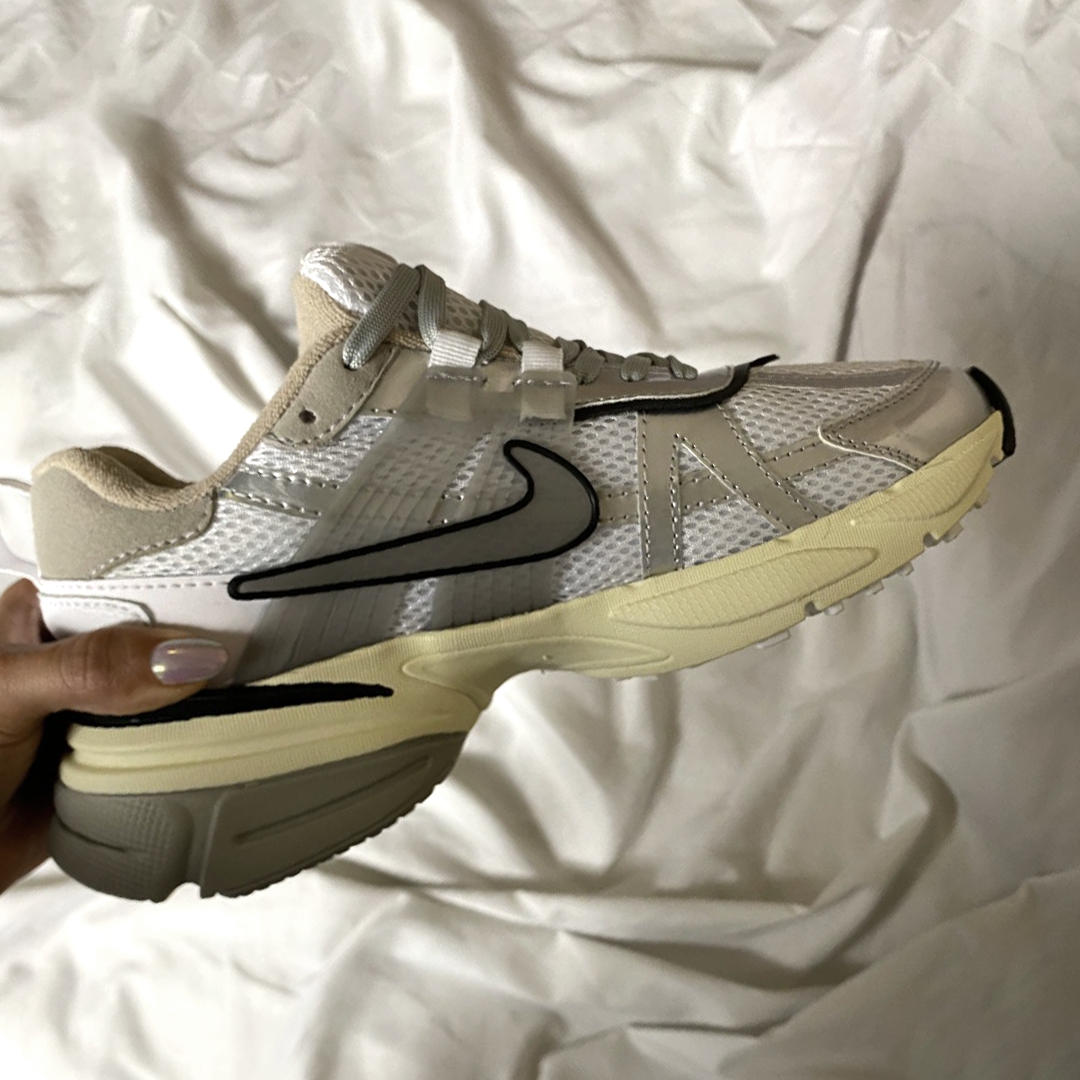Tenis V2K