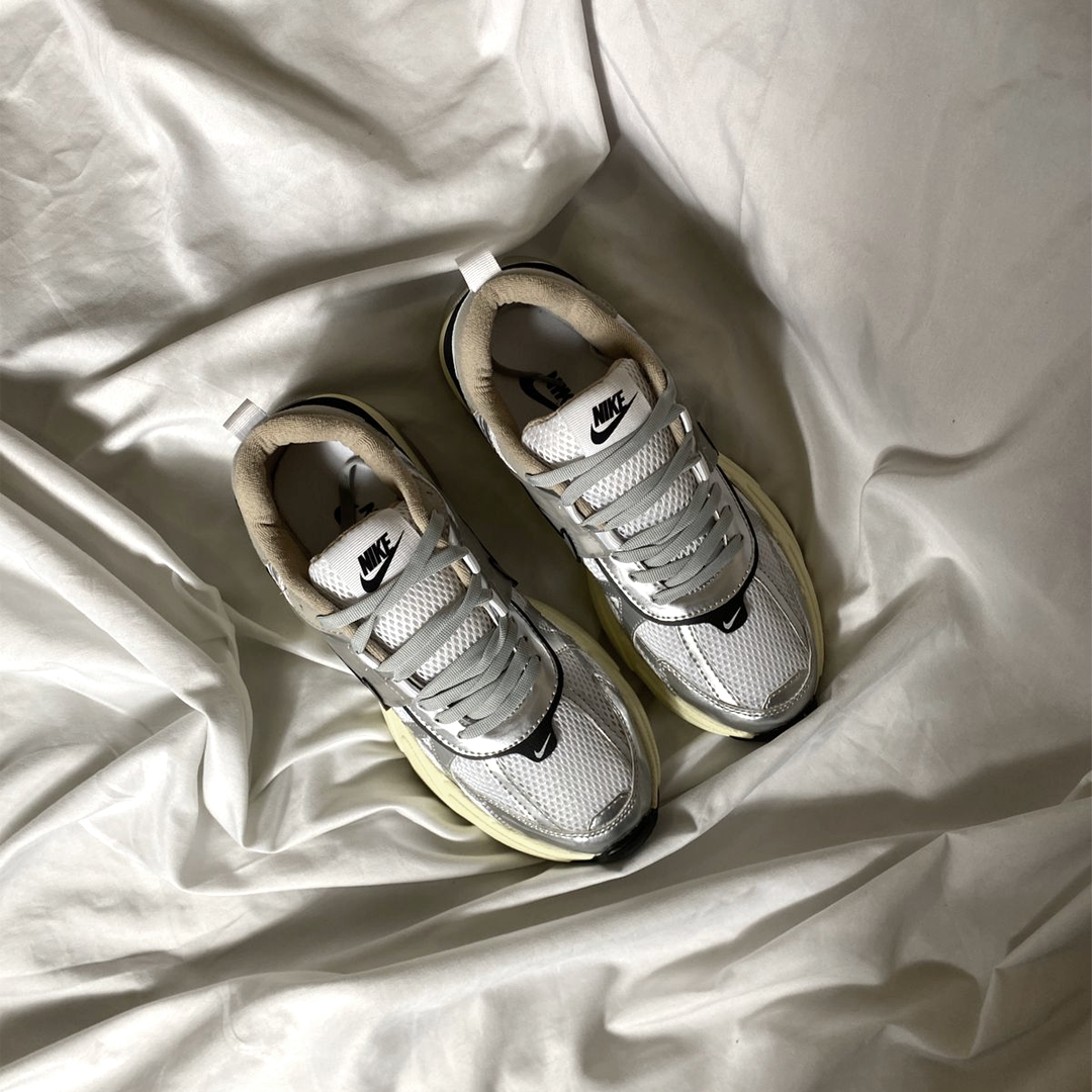 Tenis V2K