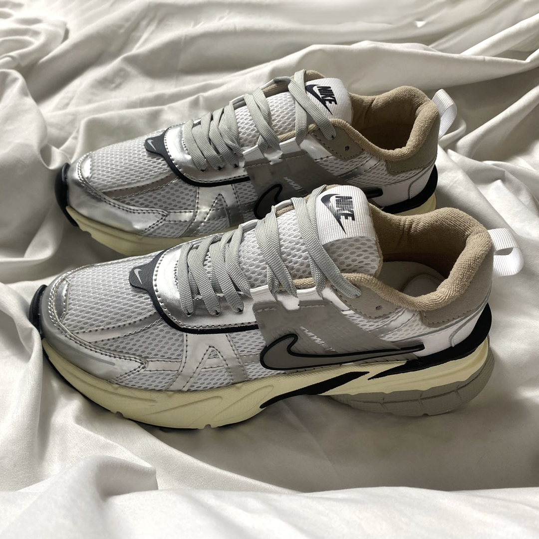 Tenis V2K