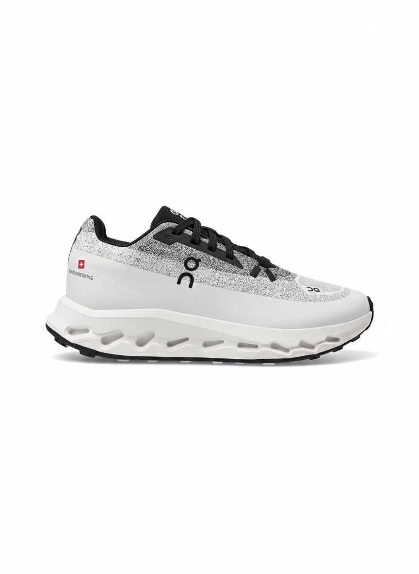 TENIS ON CLOUD