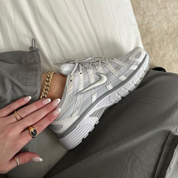TENIS NIKE P-6000