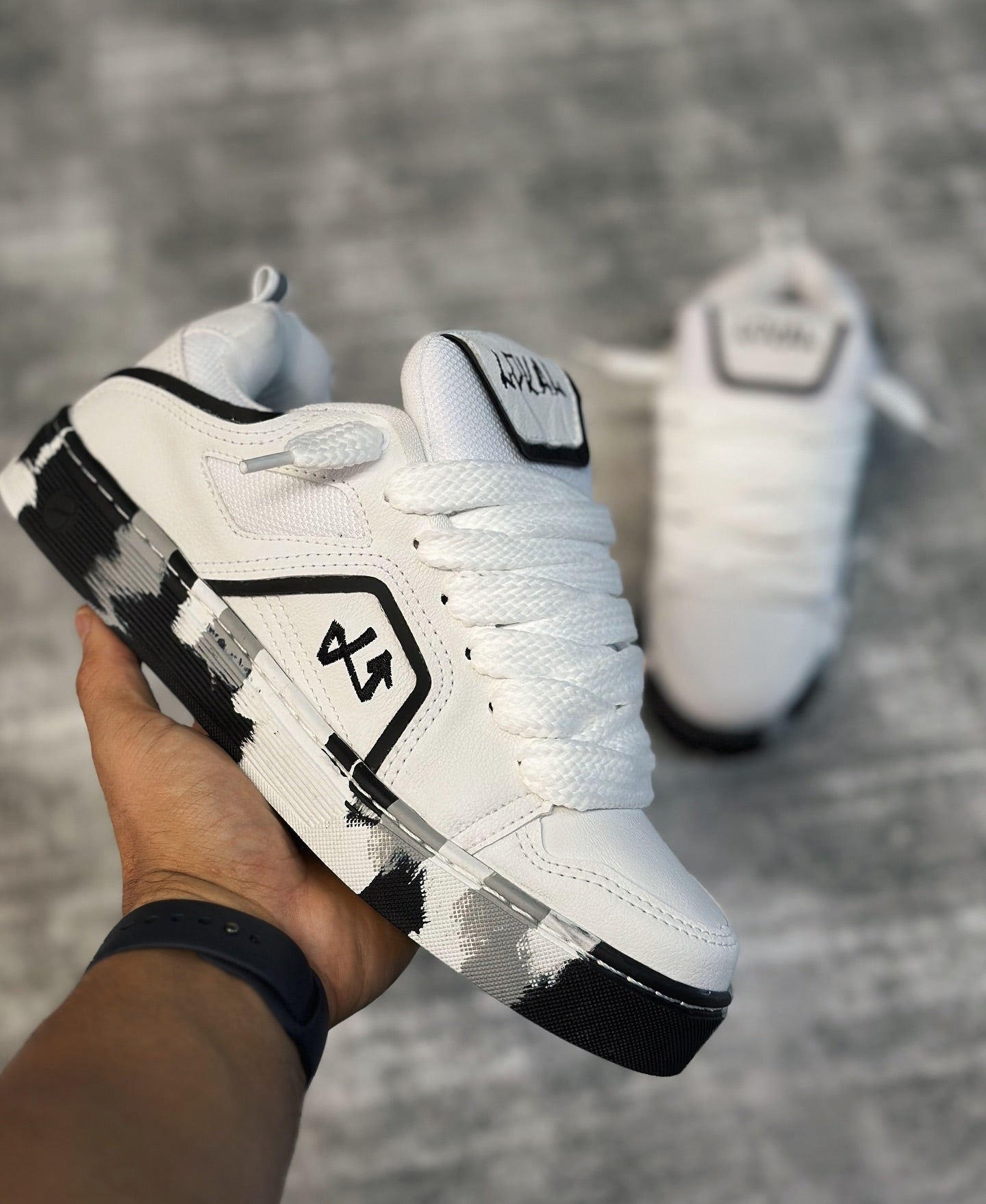 TENIS LOKAL BIG SKATE BLANCO